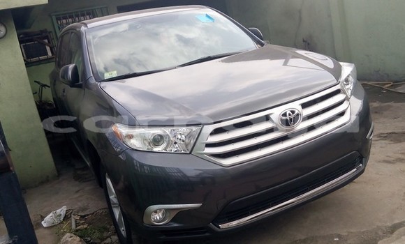 Acheter Occasion Voiture Toyota Highlander Gris à Lagos, État de Lagos Acheter Occasion Voiture Toyota Highlander Gris à Lagos, État de Lagos