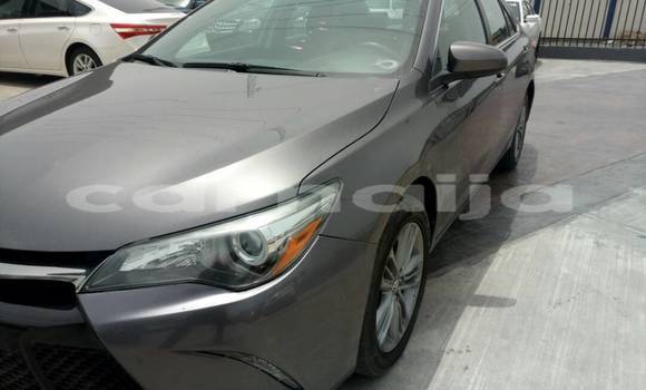 Acheter Occasion Voiture Toyota Camry Beige à Lagos, État de Lagos Acheter Occasion Voiture Toyota Camry Beige à Lagos, État de Lagos