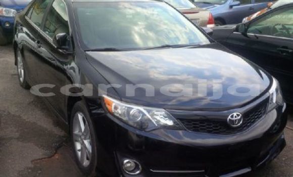 Acheter Occasion Voiture Toyota Camry Gris à Lagos, État de Lagos