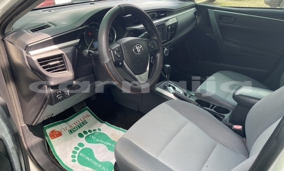 Acheter Occasion Voiture Toyota Corolla Blanc à Lagos, État de Lagos Acheter Occasion Voiture Toyota Corolla Blanc à Lagos, État de Lagos