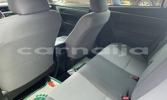 Acheter Occasion Voiture Toyota Corolla Blanc à Lagos, État de Lagos Acheter Occasion Voiture Toyota Corolla Blanc à Lagos, État de Lagos