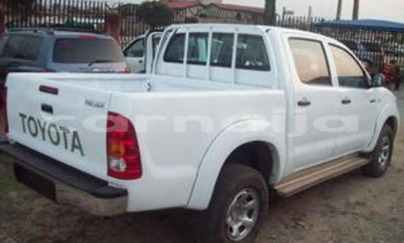 Acheter Occasion Voiture Toyota Hilux Blanc à Lagos, État de Lagos Acheter Occasion Voiture Toyota Hilux Blanc à Lagos, État de Lagos