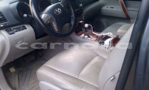 Acheter Occasion Voiture Toyota Highlander Gris à Lagos, État de Lagos Acheter Occasion Voiture Toyota Highlander Gris à Lagos, État de Lagos