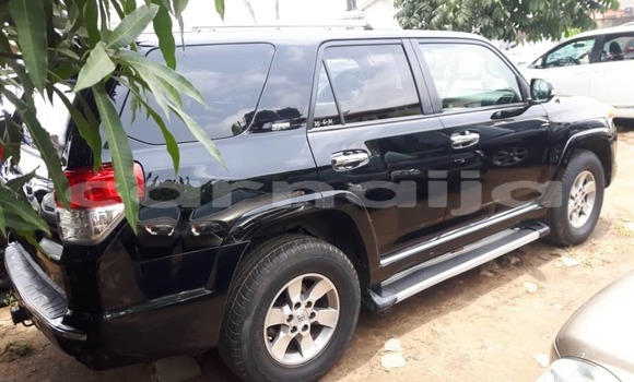 Acheter Occasion Voiture Toyota 4Runner Noir à Lagos, État de Lagos Acheter Occasion Voiture Toyota 4Runner Noir à Lagos, État de Lagos