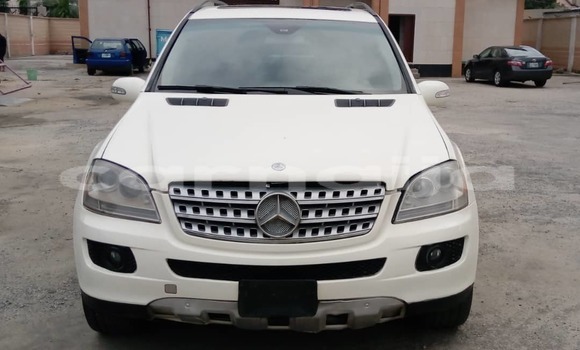 Buy Used Mercedes-Benz ML–Class White Car in Lagos in Lagos State