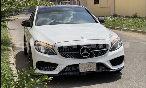 Buy Used Mercedes-Benz 300CD White Car in Abaji in Federal Capital Territory