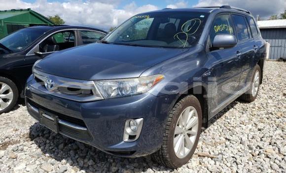 Buy New Toyota Highlander Black Car in Badagry in Lagos State Buy New Toyota Highlander Black Car in Badagry in Lagos State
