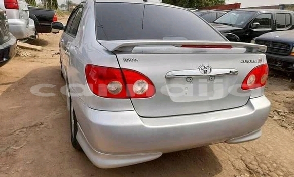 Acheter Occasion Voiture Toyota Corolla Noir à Ipokia, État d'Ogun Acheter Occasion Voiture Toyota Corolla Noir à Ipokia, État d'Ogun