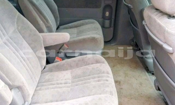 Acheter Occasion Voiture Toyota Sienna Beige à Keffin Hausa, Jigawa Acheter Occasion Voiture Toyota Sienna Beige à Keffin Hausa, Jigawa
