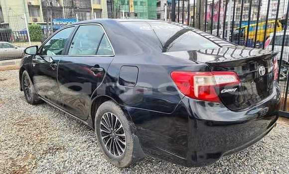 Acheter Occasion Voiture Toyota Camry Noir à Lagos, État de Lagos Acheter Occasion Voiture Toyota Camry Noir à Lagos, État de Lagos