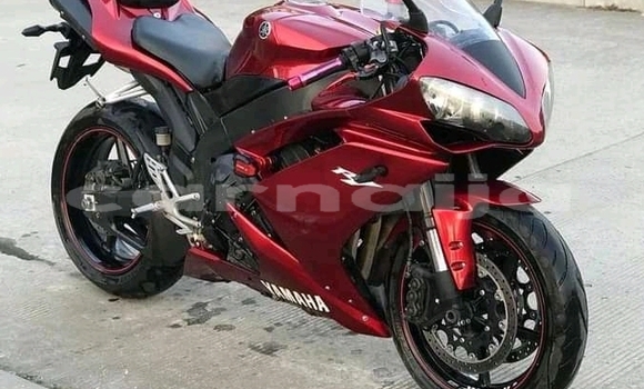 Acheter Import Moto Yamaha R1 Rouge à Badagry, État de Lagos Acheter Import Moto Yamaha R1 Rouge à Badagry, État de Lagos
