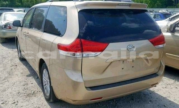 Acheter Import Voiture Toyota Sienna Autre à Ikorodu, État de Lagos Acheter Import Voiture Toyota Sienna Autre à Ikorodu, État de Lagos