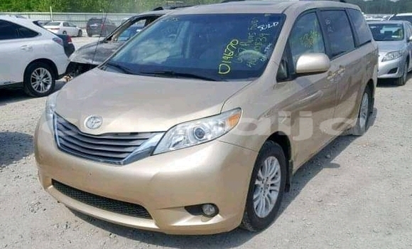 Acheter Import Voiture Toyota Sienna Autre à Ikorodu, État de Lagos Acheter Import Voiture Toyota Sienna Autre à Ikorodu, État de Lagos