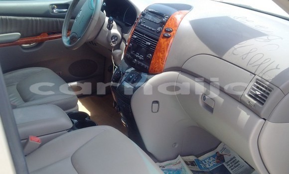 Acheter Occasion Voiture Toyota Sienna Beige à Lagos, État de Lagos Acheter Occasion Voiture Toyota Sienna Beige à Lagos, État de Lagos