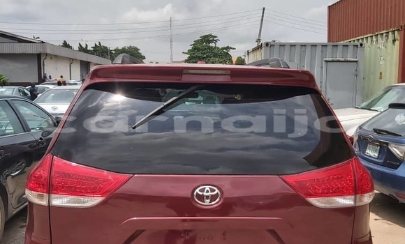 Buy Used Toyota Sienna Red Car in Lagos in Lagos State Buy Used Toyota Sienna Red Car in Lagos in Lagos State
