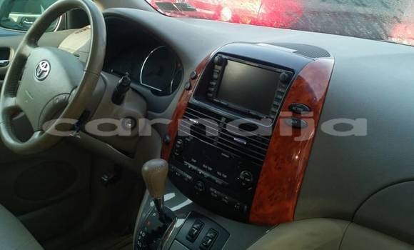 Buy Used Toyota Sienna Silver Car in Lagos in Lagos State Buy Used Toyota Sienna Silver Car in Lagos in Lagos State