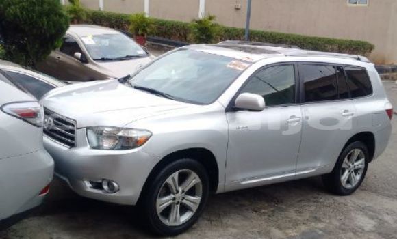 Acheter Occasion Voiture Toyota Highlander Gris à Lagos, État de Lagos Acheter Occasion Voiture Toyota Highlander Gris à Lagos, État de Lagos