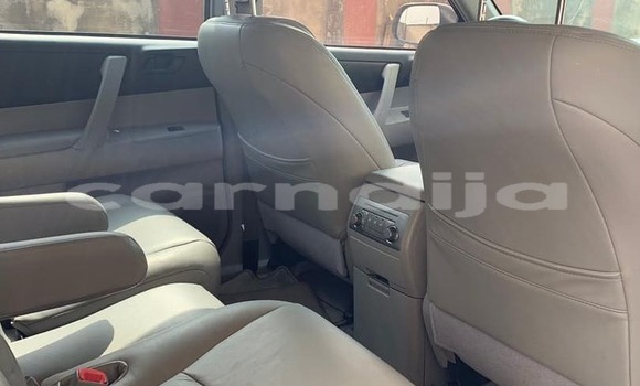 Buy Used Toyota Highlander Silver Car in Lagos in Lagos State Buy Used Toyota Highlander Silver Car in Lagos in Lagos State