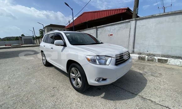 Buy Used Toyota Highlander White Car in Lagos in Lagos State Buy Used Toyota Highlander White Car in Lagos in Lagos State