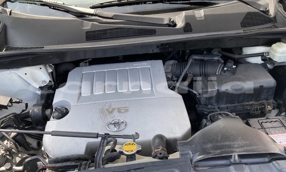 Buy Used Toyota Highlander White Car in Lagos in Lagos State Buy Used Toyota Highlander White Car in Lagos in Lagos State