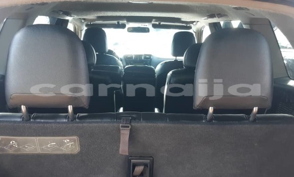 Buy Used Toyota Highlander Silver Car in Lagos in Lagos State Buy Used Toyota Highlander Silver Car in Lagos in Lagos State