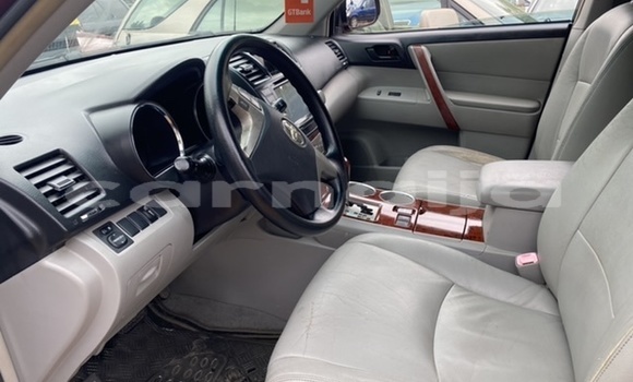 Buy Used Toyota Highlander Red Car in Lagos in Lagos State Buy Used Toyota Highlander Red Car in Lagos in Lagos State