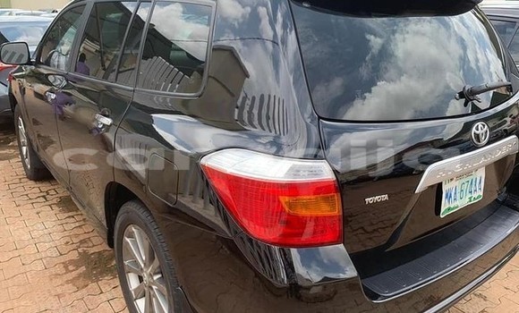 Buy Used Toyota Highlander Black Car in Lagos in Lagos State Buy Used Toyota Highlander Black Car in Lagos in Lagos State