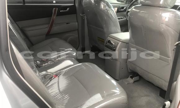 Buy Used Toyota Highlander Silver Car in Lagos in Lagos State Buy Used Toyota Highlander Silver Car in Lagos in Lagos State