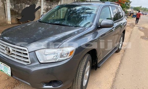 Buy Used Toyota Highlander Black Car in Lagos in Lagos State