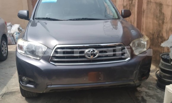 Buy Used Toyota Highlander Black Car in Lagos in Lagos State