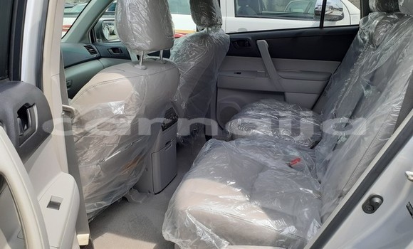 Buy Used Toyota Highlander Silver Car in Lagos in Lagos State Buy Used Toyota Highlander Silver Car in Lagos in Lagos State