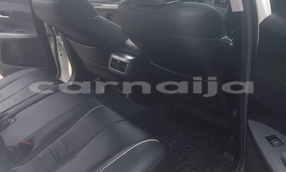 Buy Used Toyota Venza White Car in Lagos in Lagos State Buy Used Toyota Venza White Car in Lagos in Lagos State