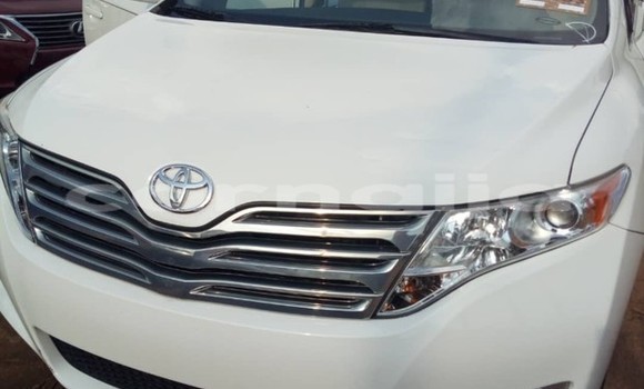 Buy Used Toyota Venza White Car in Lagos in Lagos State Buy Used Toyota Venza White Car in Lagos in Lagos State