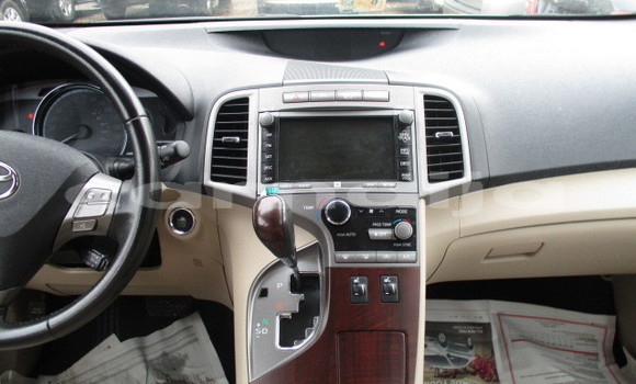 Buy Used Toyota Venza Silver Car in Lagos in Lagos State Buy Used Toyota Venza Silver Car in Lagos in Lagos State
