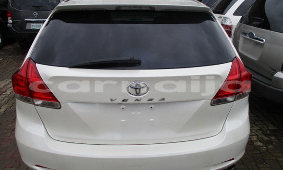 Buy Used Toyota Venza Silver Car in Lagos in Lagos State Buy Used Toyota Venza Silver Car in Lagos in Lagos State