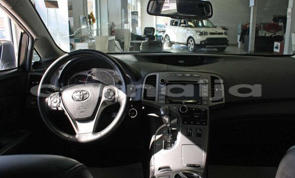 Buy Used Toyota Venza Silver Car in Lagos in Lagos State Buy Used Toyota Venza Silver Car in Lagos in Lagos State