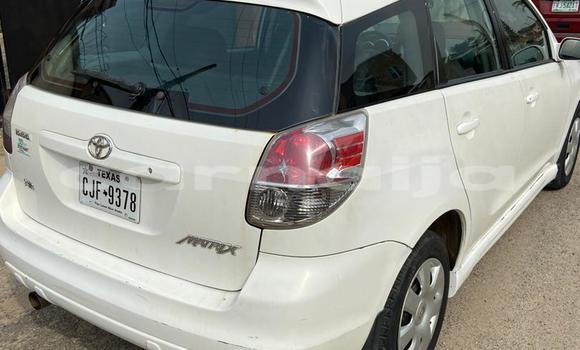 Acheter Occasion Voiture Toyota Matrix Blanc à Abeokuta, État d'Ogun Acheter Occasion Voiture Toyota Matrix Blanc à Abeokuta, État d'Ogun