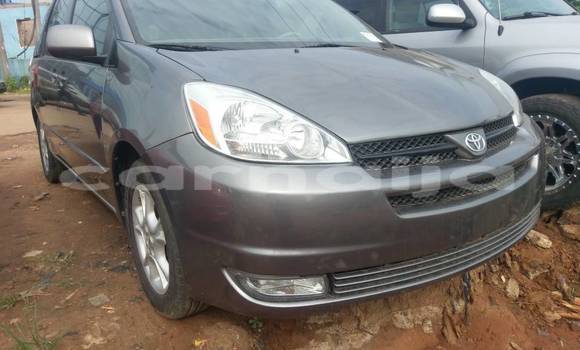 Acheter Import Voiture Toyota Sienna Gris à Bauchi, Bauchi Acheter Import Voiture Toyota Sienna Gris à Bauchi, Bauchi