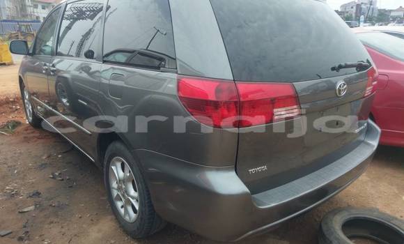 Acheter Import Voiture Toyota Sienna Gris à Bauchi, Bauchi Acheter Import Voiture Toyota Sienna Gris à Bauchi, Bauchi