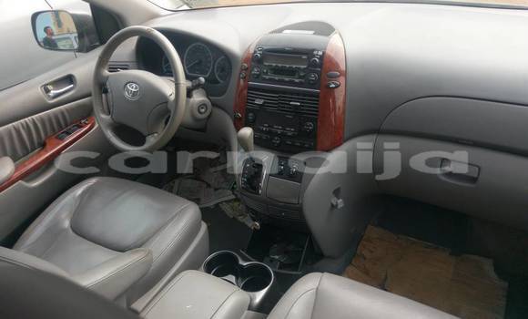 Acheter Import Voiture Toyota Sienna Gris à Bauchi, Bauchi Acheter Import Voiture Toyota Sienna Gris à Bauchi, Bauchi