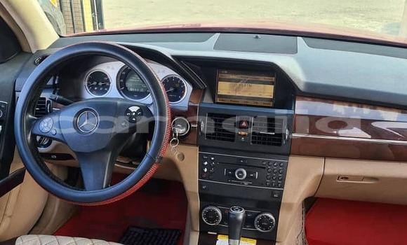 Acheter Occasion Voiture Mercedes-Benz GLK–Class Rouge à Lagos, État de Lagos Acheter Occasion Voiture Mercedes-Benz GLK–Class Rouge à Lagos, État de Lagos