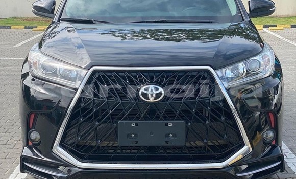 Buy Used Toyota Highlander Black Car in Lagos in Lagos State