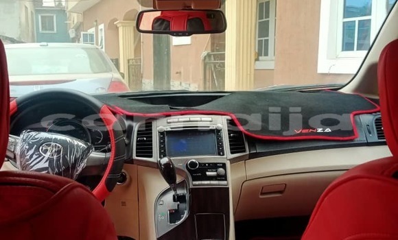 Buy Used Toyota Venza White Car in Lagos in Lagos State Buy Used Toyota Venza White Car in Lagos in Lagos State