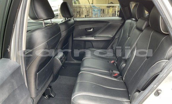 Buy Used Toyota Venza Silver Car in Lagos in Lagos State Buy Used Toyota Venza Silver Car in Lagos in Lagos State
