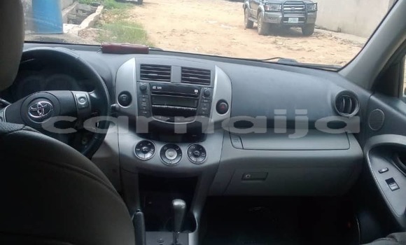 Acheter Occasion Voiture Toyota RAV4 Bleu à Lagos, État de Lagos Acheter Occasion Voiture Toyota RAV4 Bleu à Lagos, État de Lagos