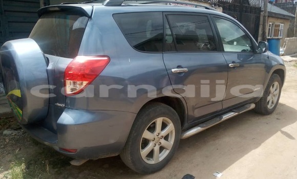 Acheter Occasion Voiture Toyota RAV4 Bleu à Lagos, État de Lagos Acheter Occasion Voiture Toyota RAV4 Bleu à Lagos, État de Lagos