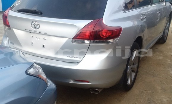 Buy Used Toyota Venza Silver Car in Lagos in Lagos State Buy Used Toyota Venza Silver Car in Lagos in Lagos State