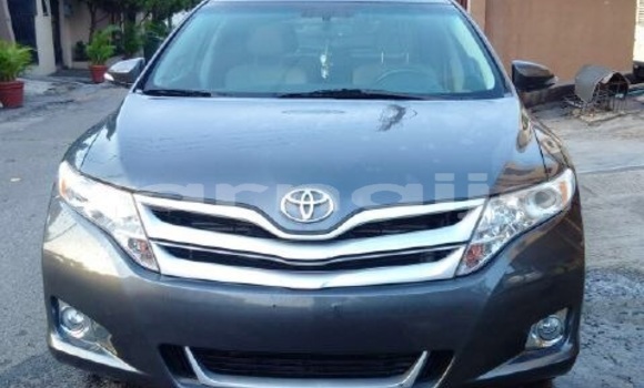 Buy Used Toyota Venza Silver Car in Lagos in Lagos State
