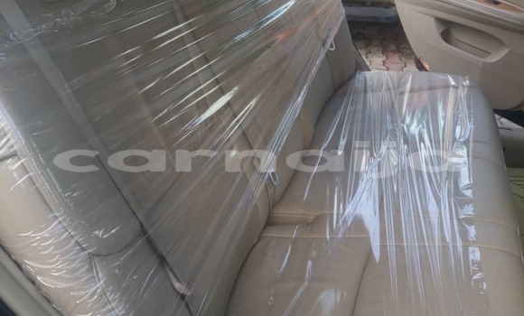 Acheter Occasion Voiture Toyota Avalon Rouge à Lagos, État de Lagos Acheter Occasion Voiture Toyota Avalon Rouge à Lagos, État de Lagos