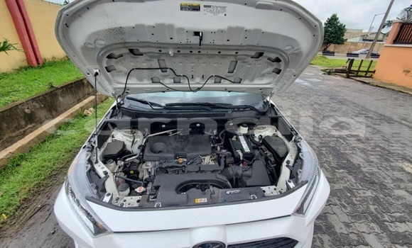 Acheter Occasion Voiture Toyota RAV4 Blanc à Lagos, État de Lagos Acheter Occasion Voiture Toyota RAV4 Blanc à Lagos, État de Lagos